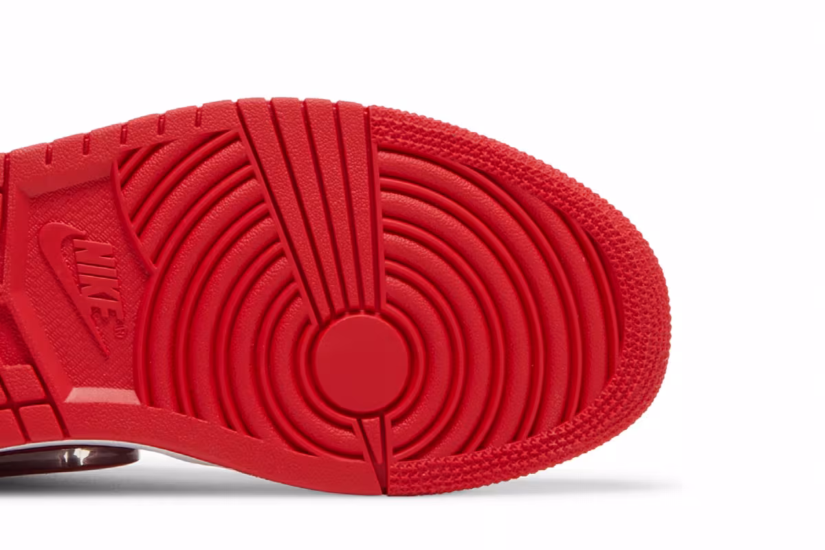 Women's Air Jordan 1 Low SE Pomegranate, view 6