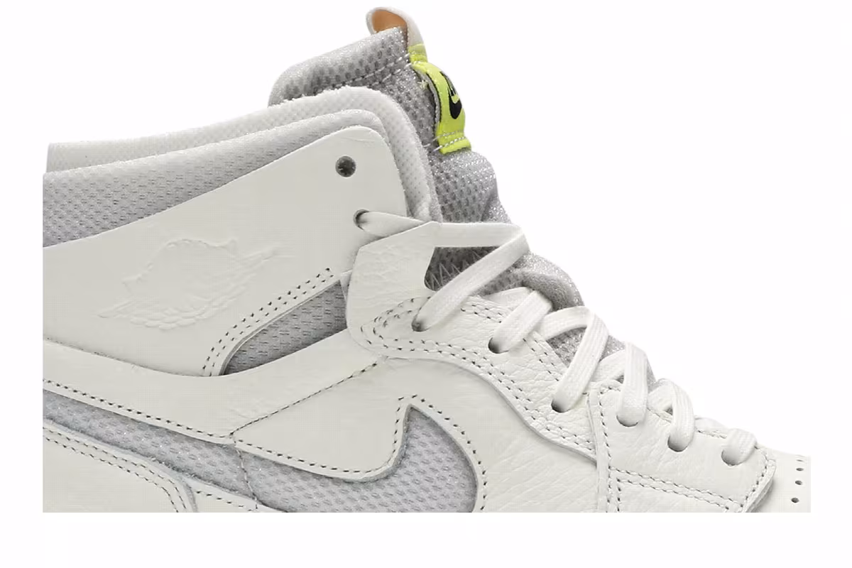 Women's Air Jordan 1 High Zoom Pearl White, view 3