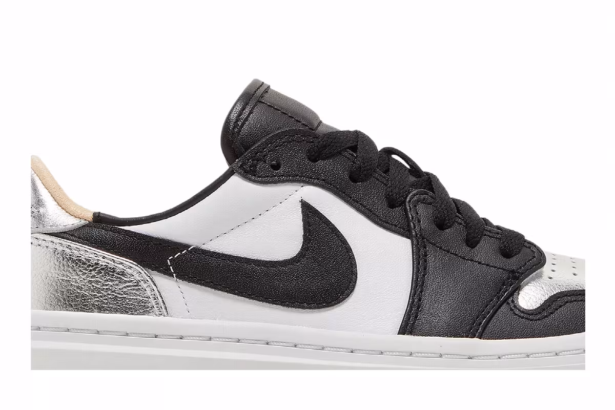Women's Air Jordan 1 Elevate Low SE Silver Toe, view 3