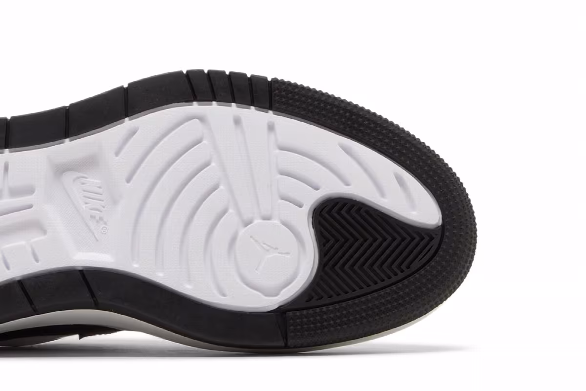 Women's Air Jordan 1 Elevate Low SE Silver Toe, view 6