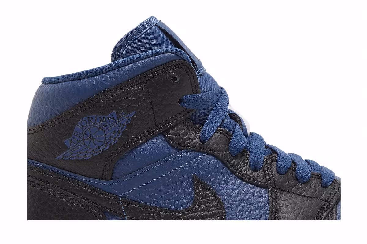 Women's Air Jordan 1 Mid SE Split - French Blue, view 3