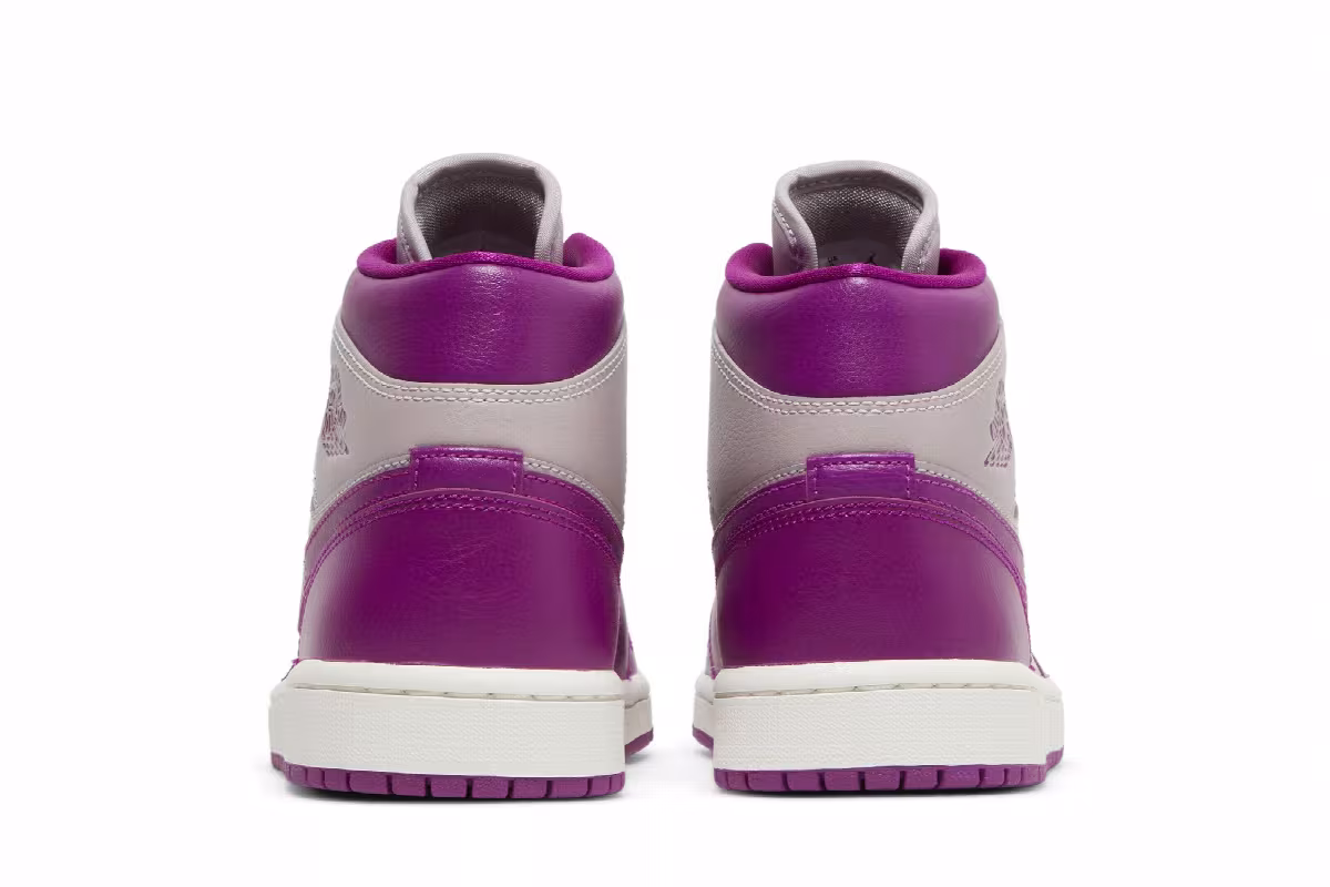 Women's Air Jordan 1 Mid Magenta, view 7