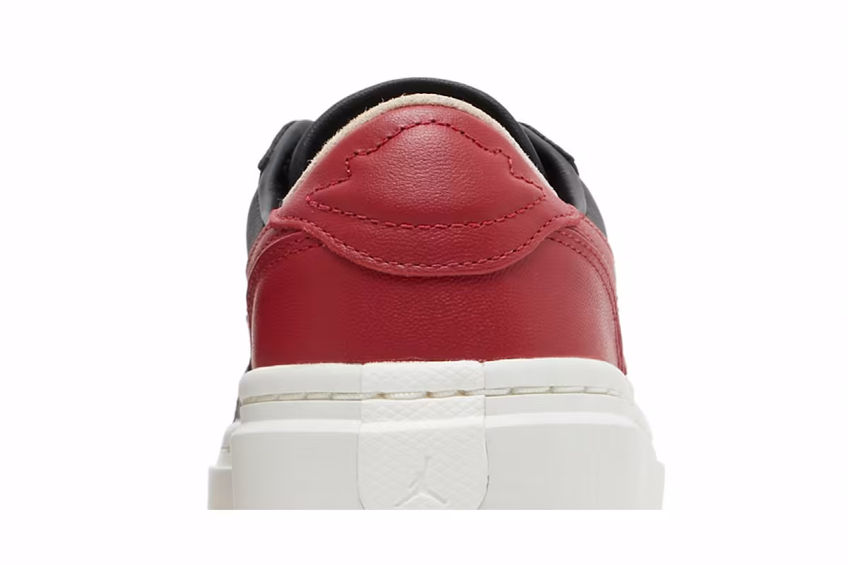 Women's Air Jordan 1 Elevate Low SE Bred, view 8