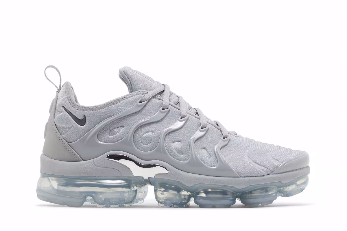 Nike Air VaporMax Plus Wolf Grey 2024, view 2