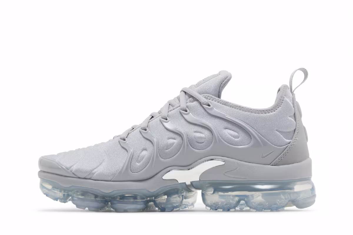 Nike Air VaporMax Plus Wolf Grey 2024, view 4
