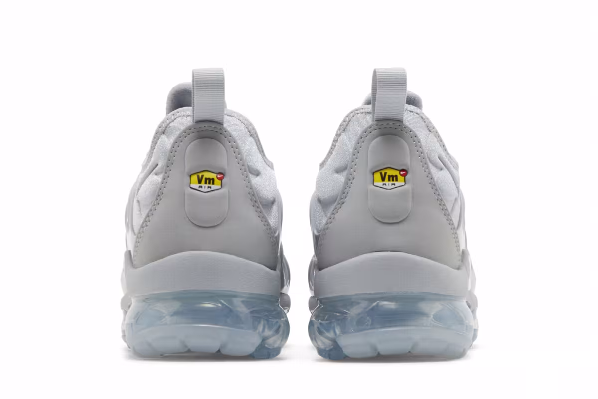 Nike Air VaporMax Plus Wolf Grey 2024, view 7