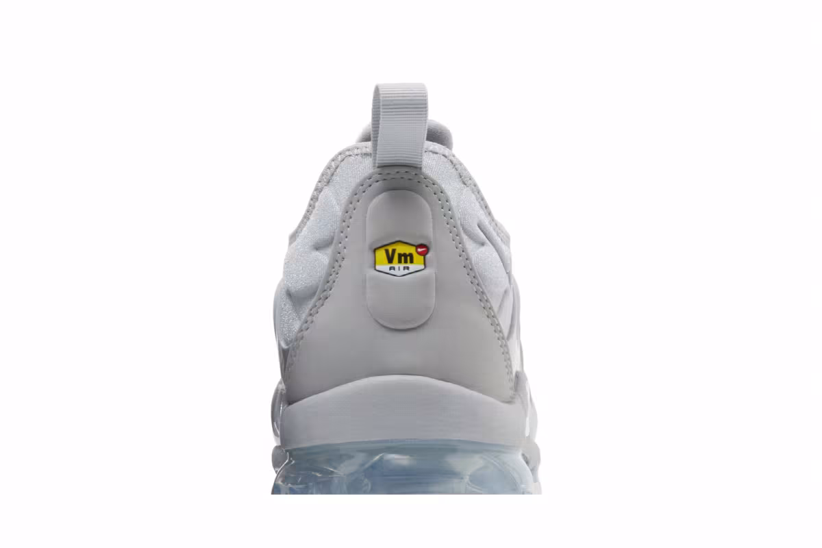 Nike Air VaporMax Plus Wolf Grey 2024, view 8