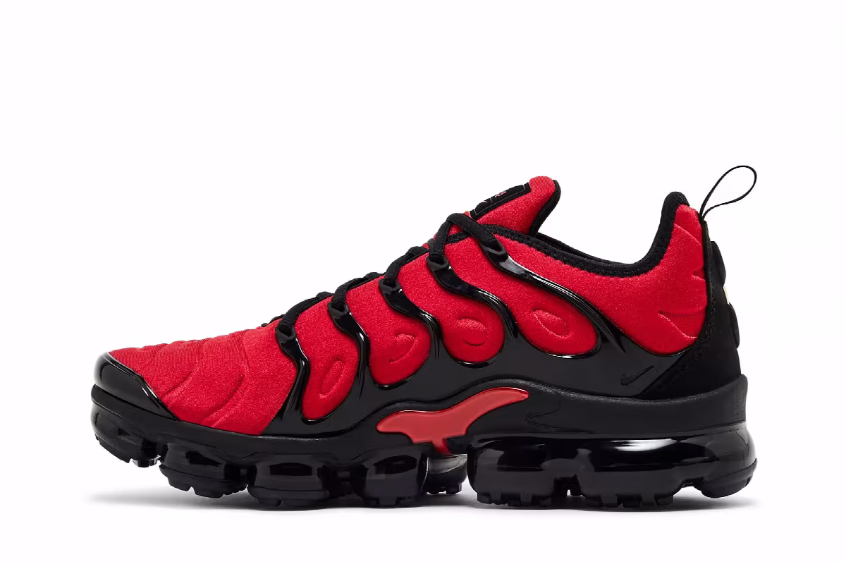Nike Air VaporMax Plus University Red 2024, view 4