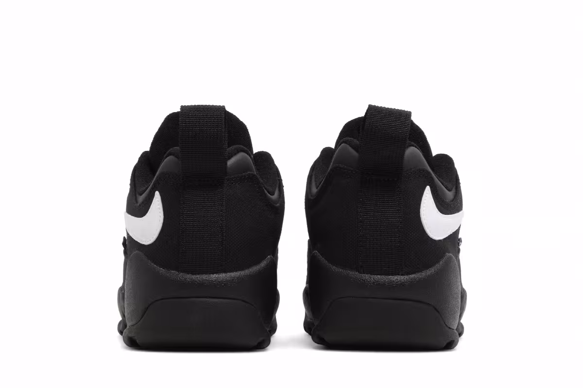Supreme x Nike Darwin Low SB Black, view 7