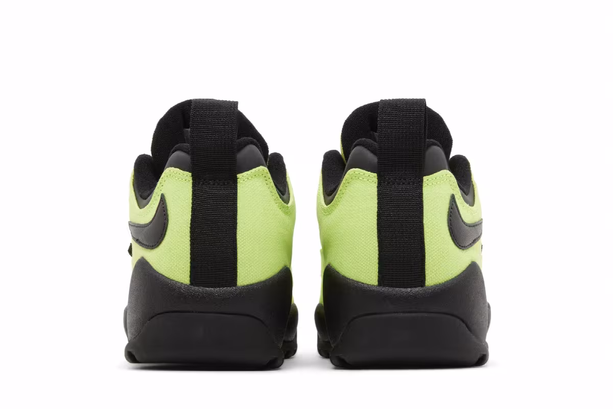 Supreme x Nike Darwin Low SB Volt, view 7
