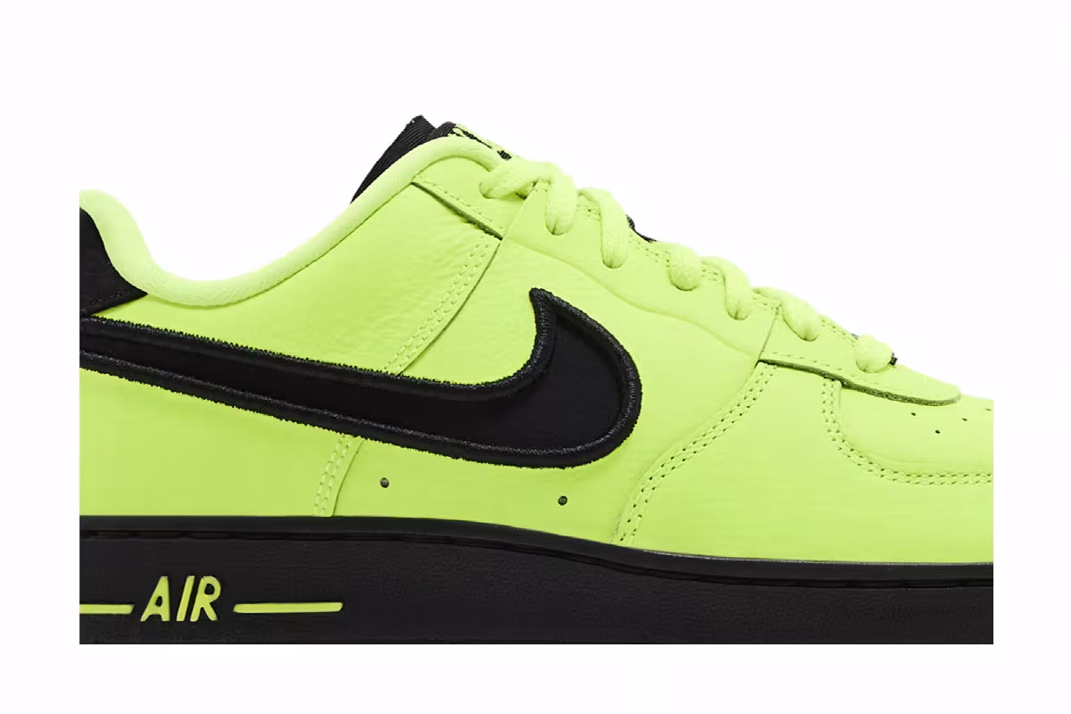 Nike Women's Air Force 1 Dance Low Volt, view 3