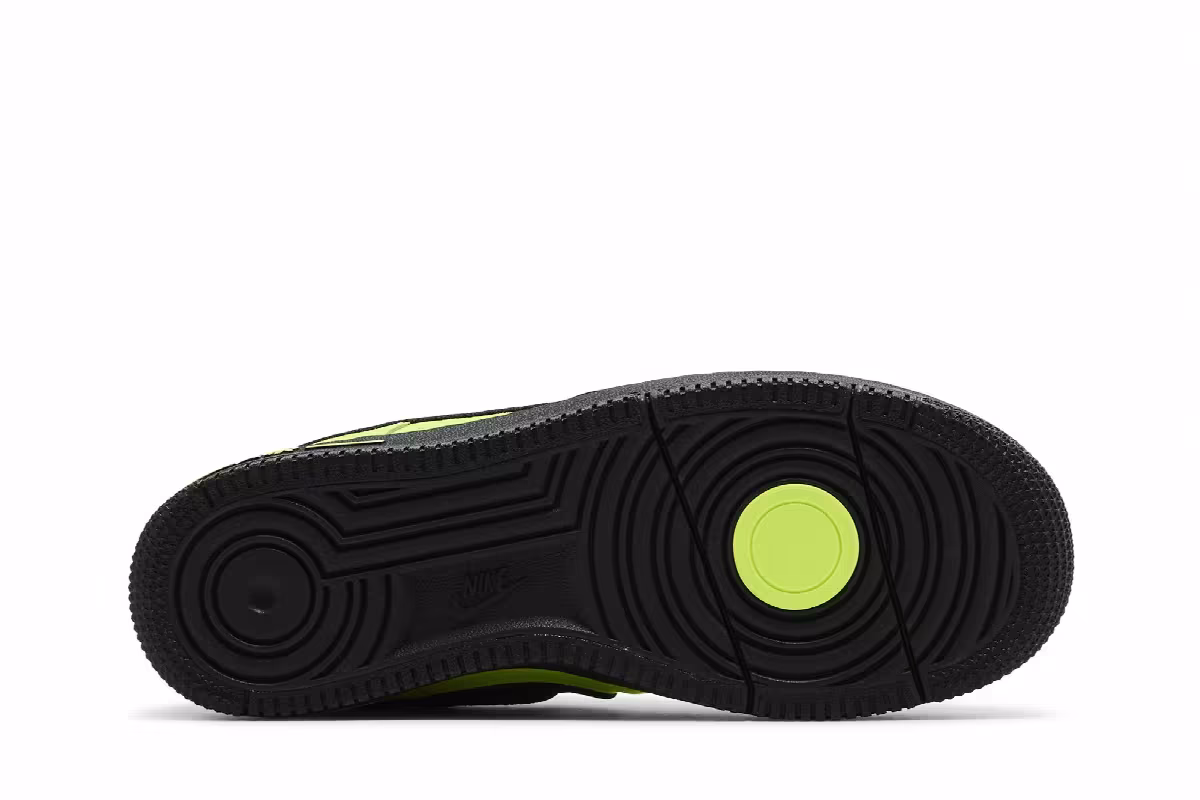 Nike Women's Air Force 1 Dance Low Volt, view 5