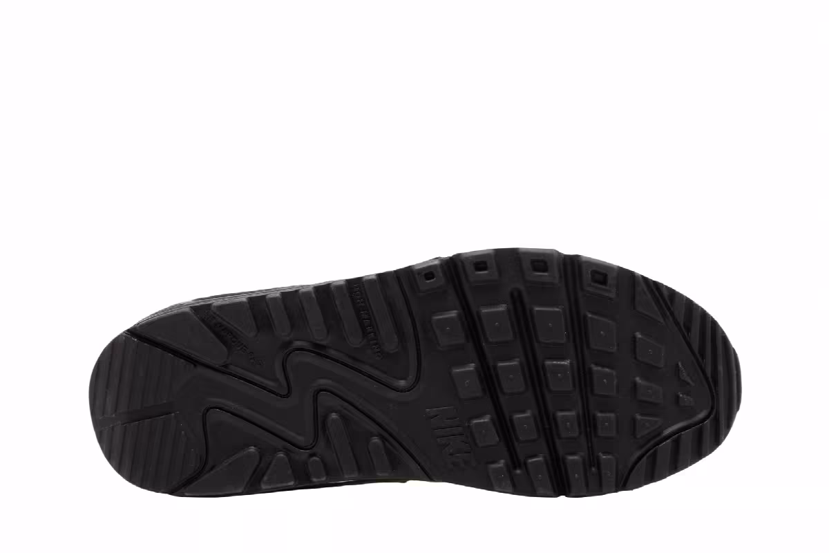 Nike Air Max 90 LTR GS Black Metallic Gold Star, view 6