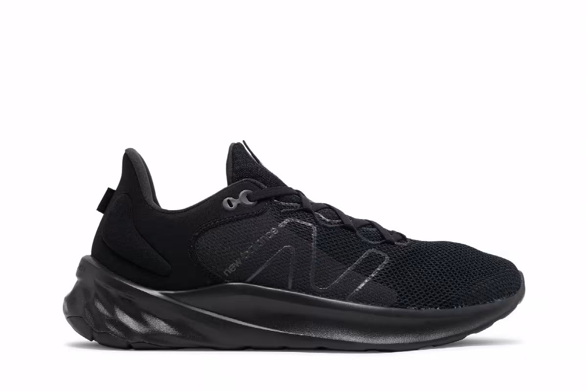 New Balance Fresh Foam Roav v2 Black, view 2