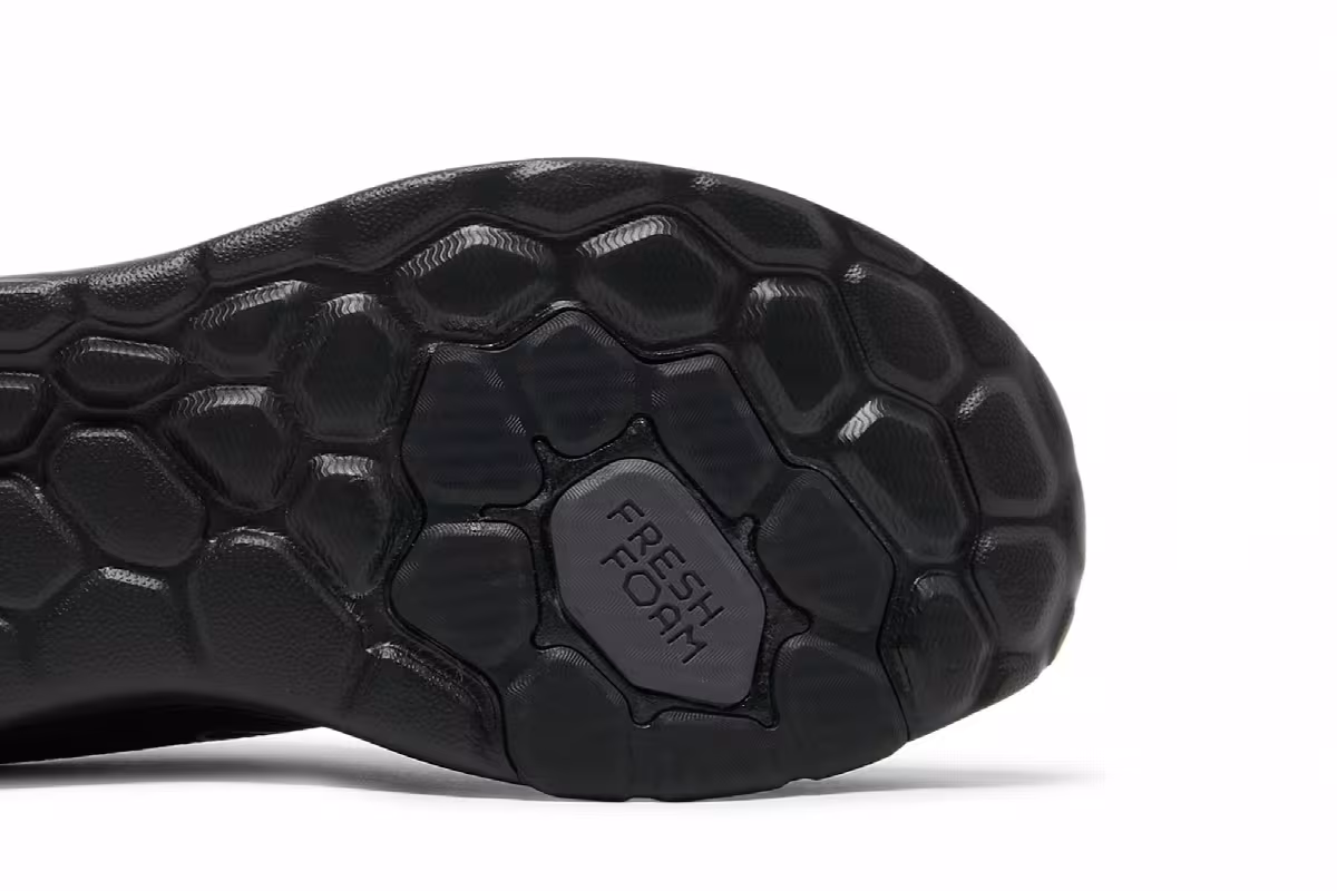 New Balance Fresh Foam Roav v2 Black, view 6