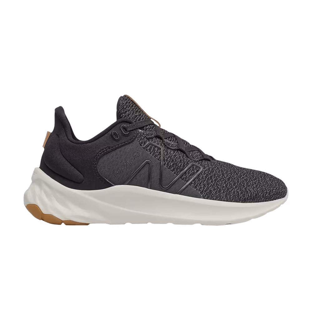 New Balance Women's Fresh Foam Roav v2 Black Sea Salt
