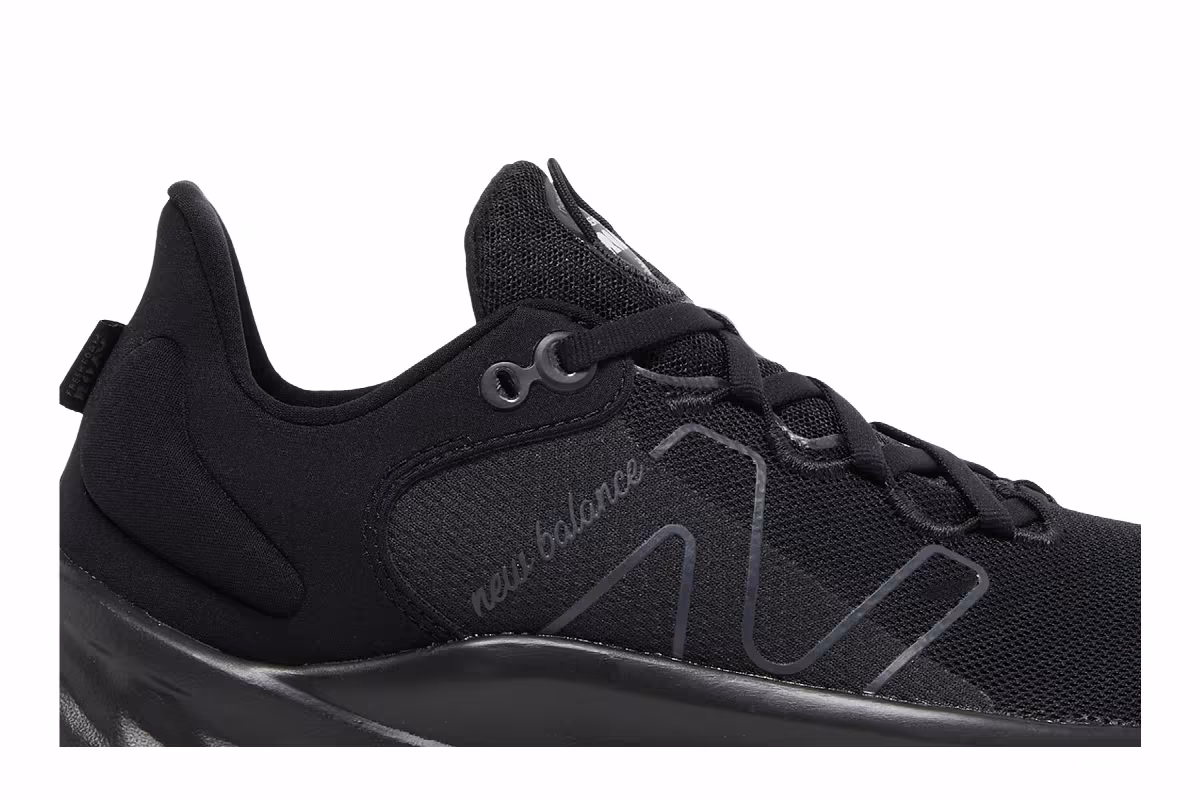 New Balance Women's Fresh Foam Roav v2 Black Magnet, view 3