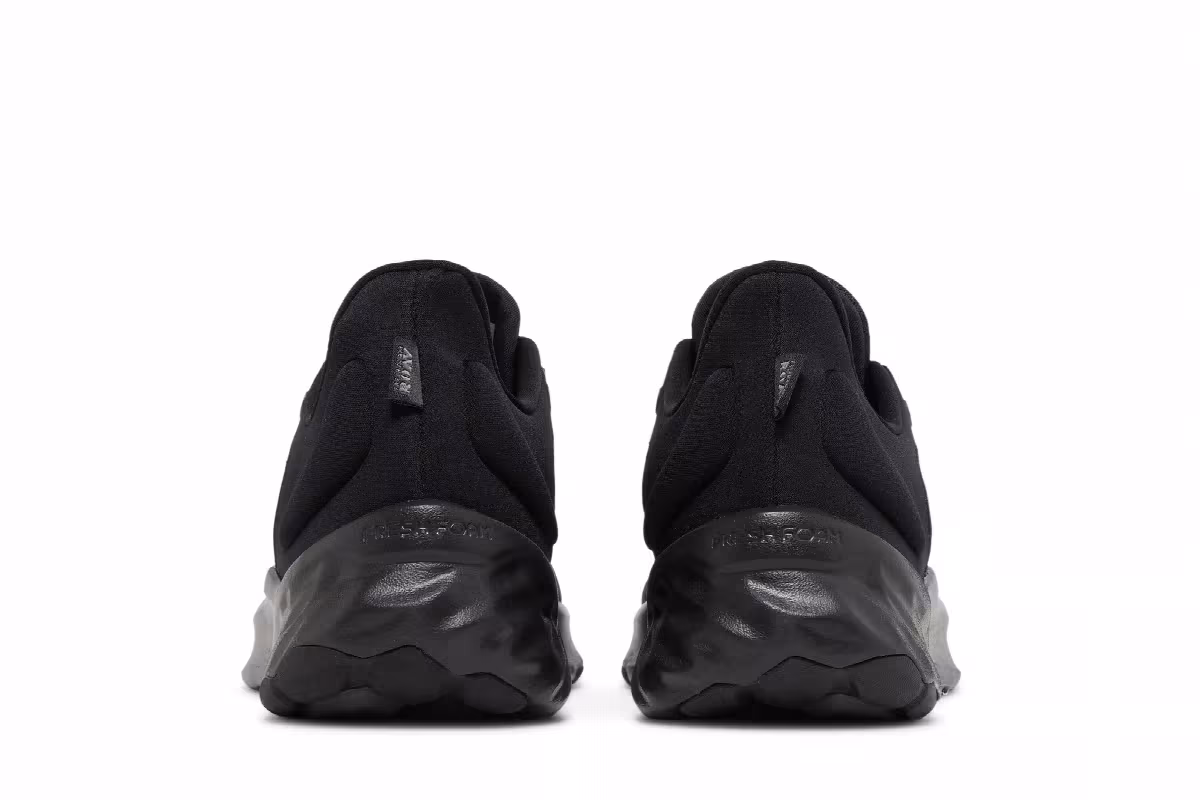 New Balance Women's Fresh Foam Roav v2 Black Magnet, view 7