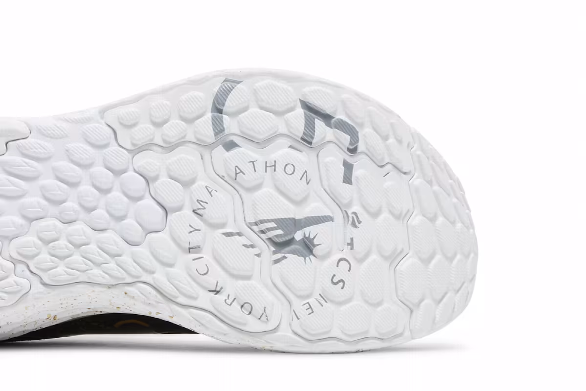 New Balance Fresh Foam 1080v10 NYC Marathon, view 6