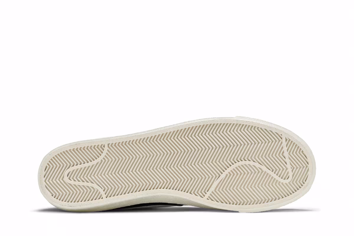 Nike Blazer Mid Black Sail, view 5