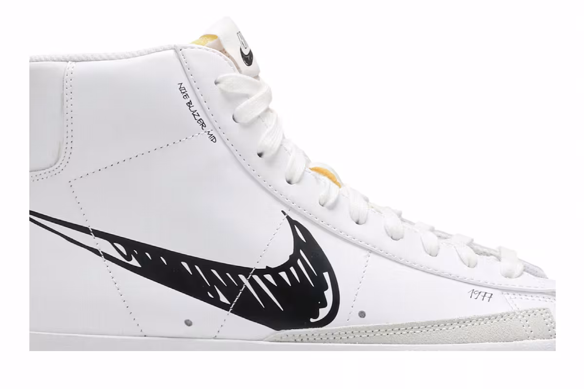 Nike Blazer Mid 77 Sketch - Black, view 3