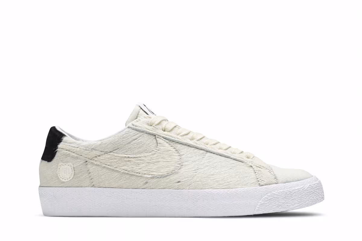 Medicom Toy x Nike Blazer Low SB BE@RBRICK, view 2