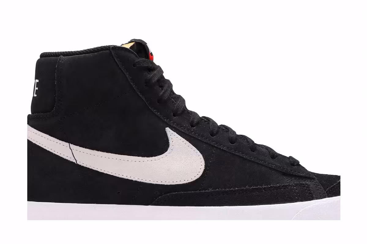 Nike Blazer Mid Black Suede, view 3