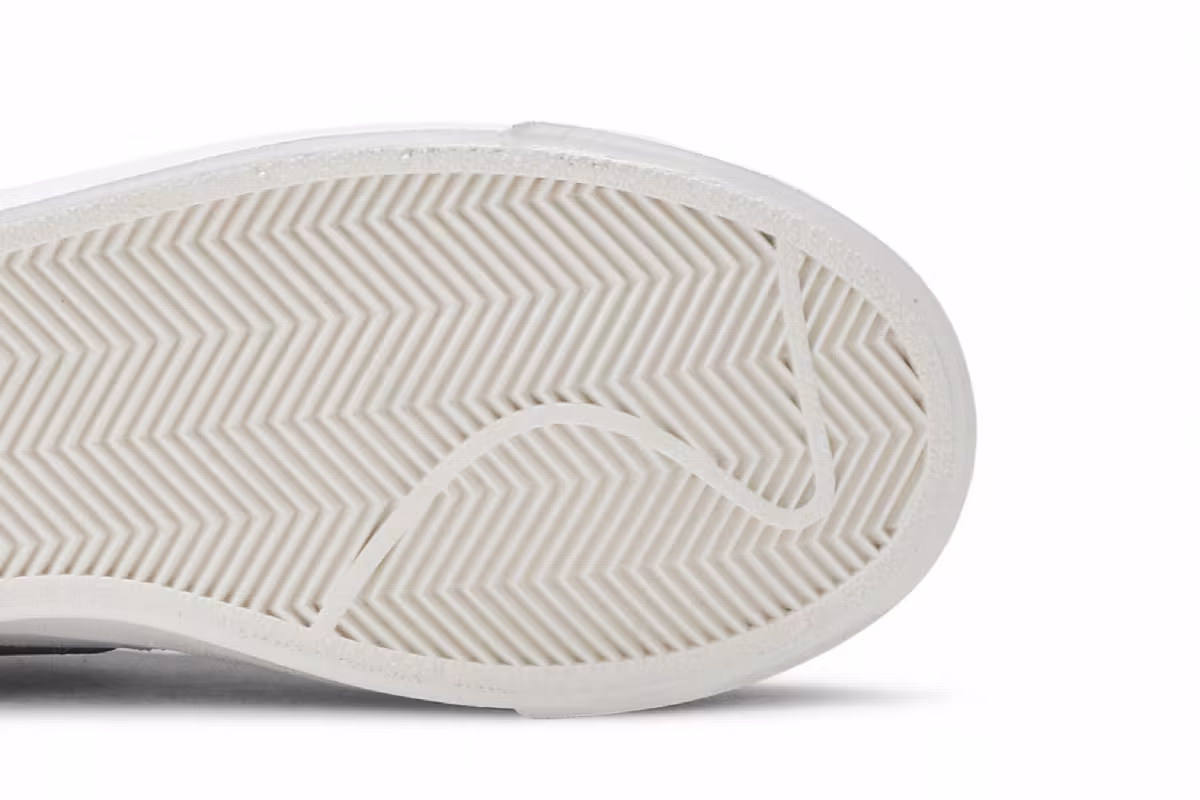 Nike Blazer Low Sail, view 6