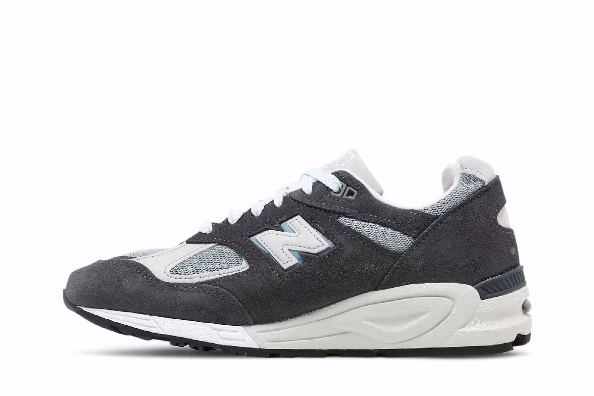 Kith x New Balance 990v2 Made in USA Steel Blue, view 4