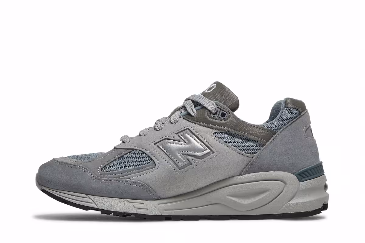 WTAPS x New Balance 990v2 Made In USA Grey, view 4