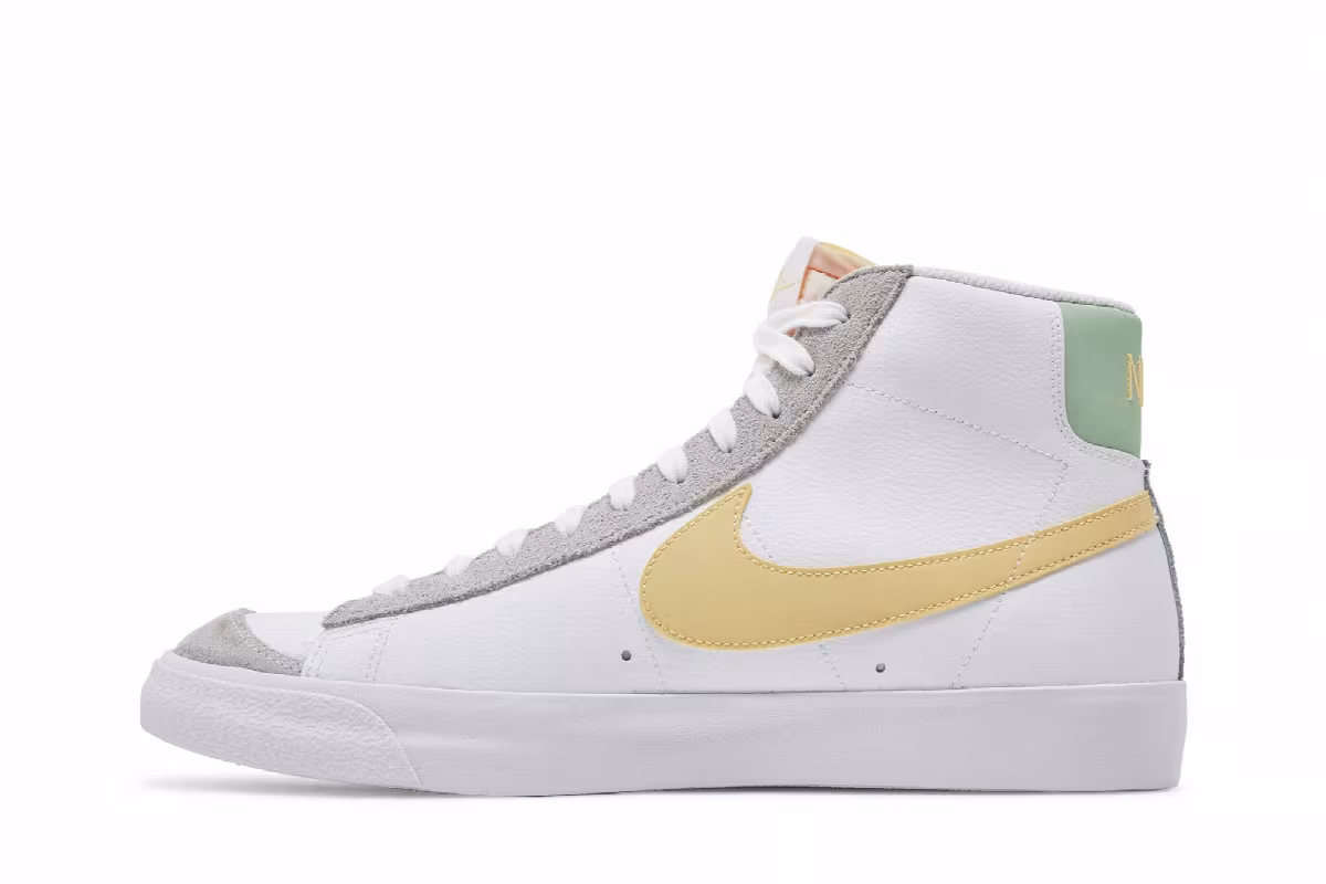 Nike Blazer Mid White Lemon Wash, view 4