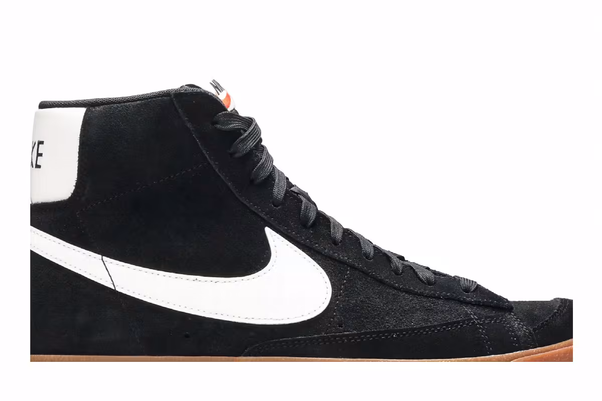 Nike Blazer Mid 77 Suede Black Gum, view 3