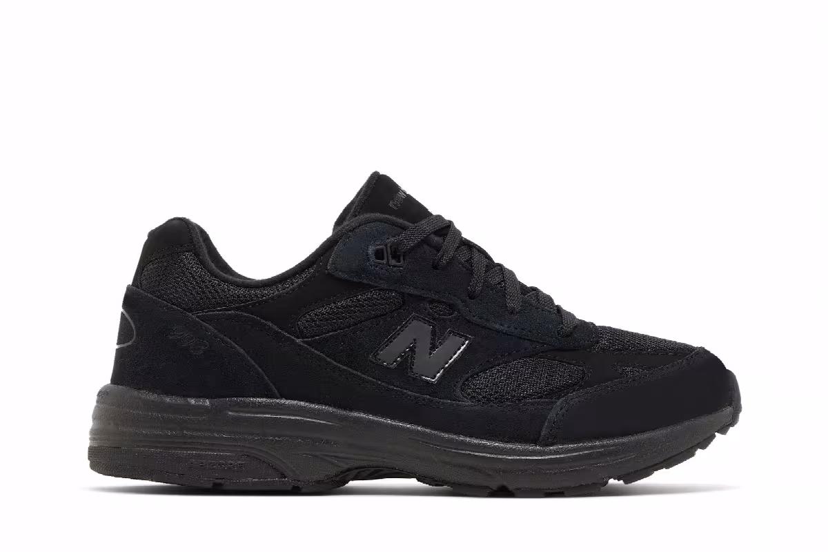 New Balance 993v1 Kids Black, view 2