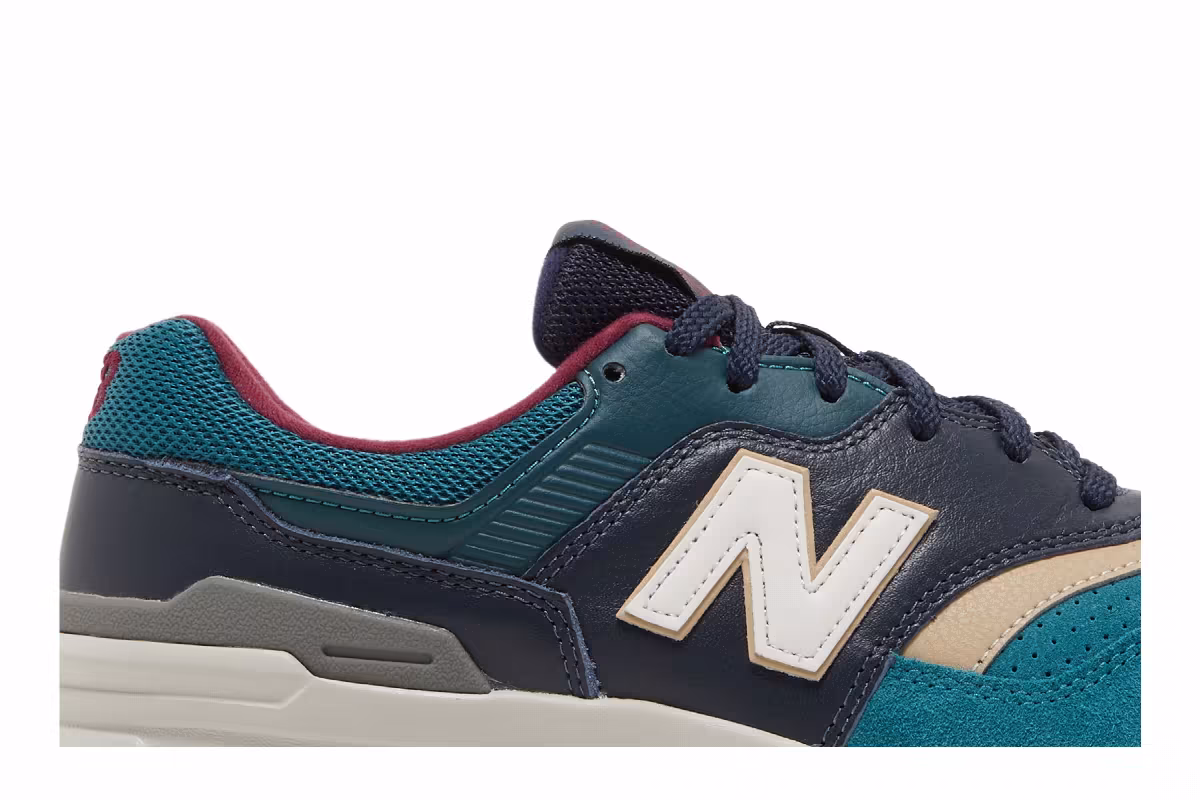 New Balance 997H Navy Teal, view 3