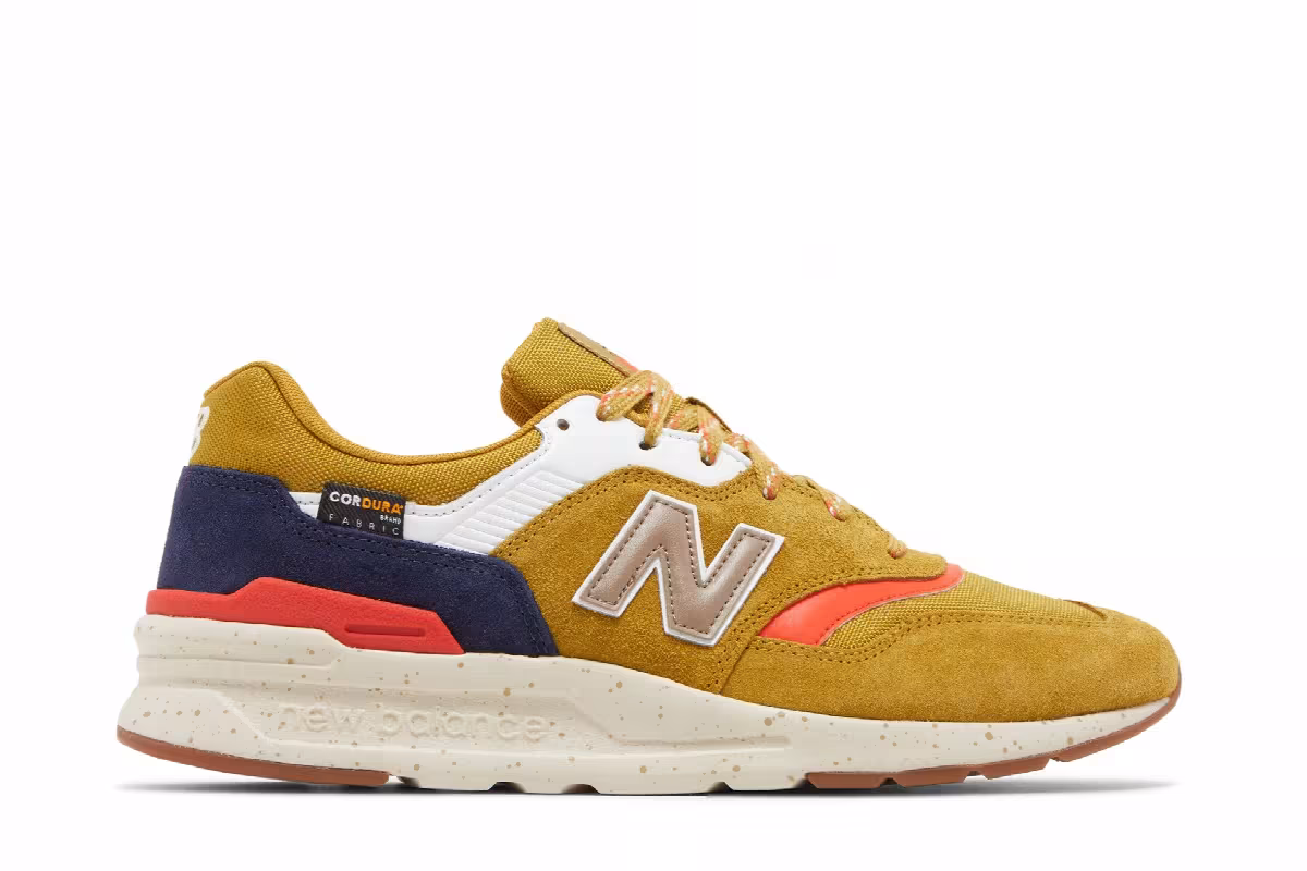 New Balance 997H Gold Moss, view 2