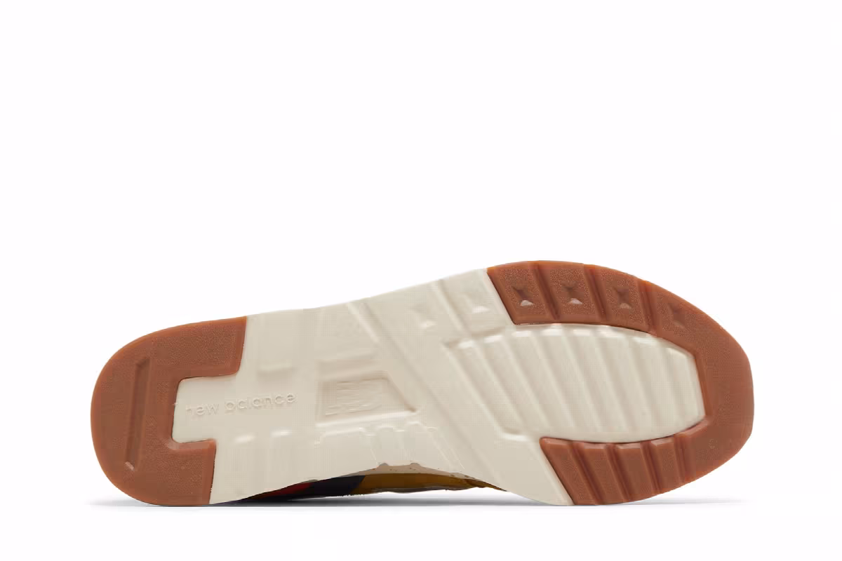 New Balance 997H Gold Moss, view 5