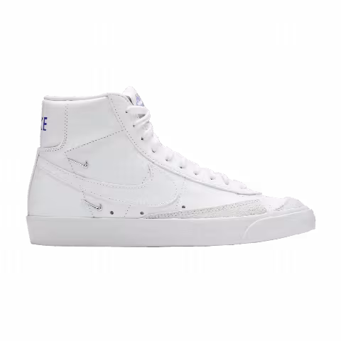 Nike Wmns Blazer Mid '77 SE 'Sisterhood - White Metallic Silver'