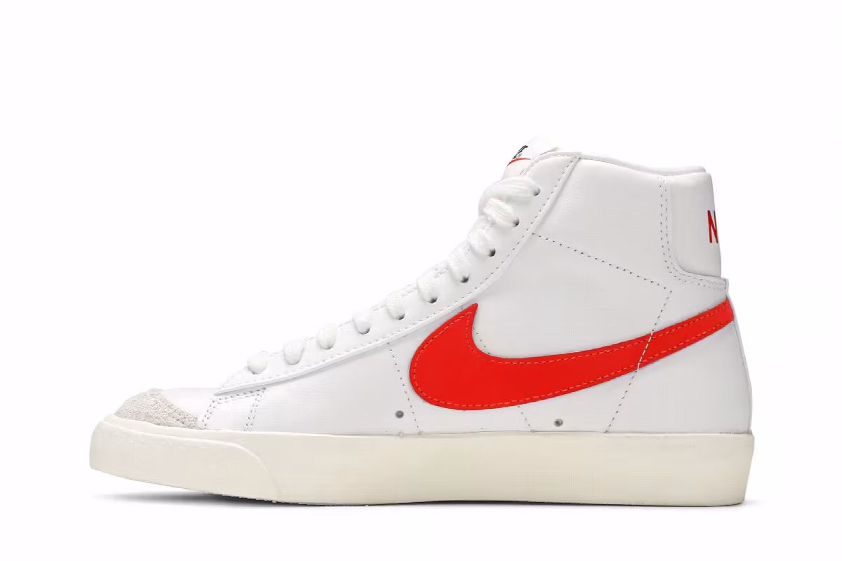 Nike Women's Blazer Crimson, view 4