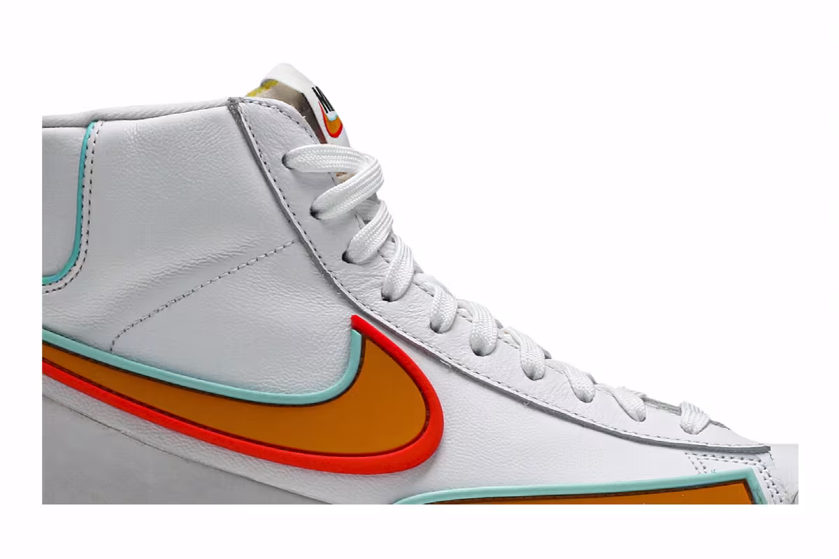 Nike Women's Blazer Mid Inifinite Kumquat, view 3