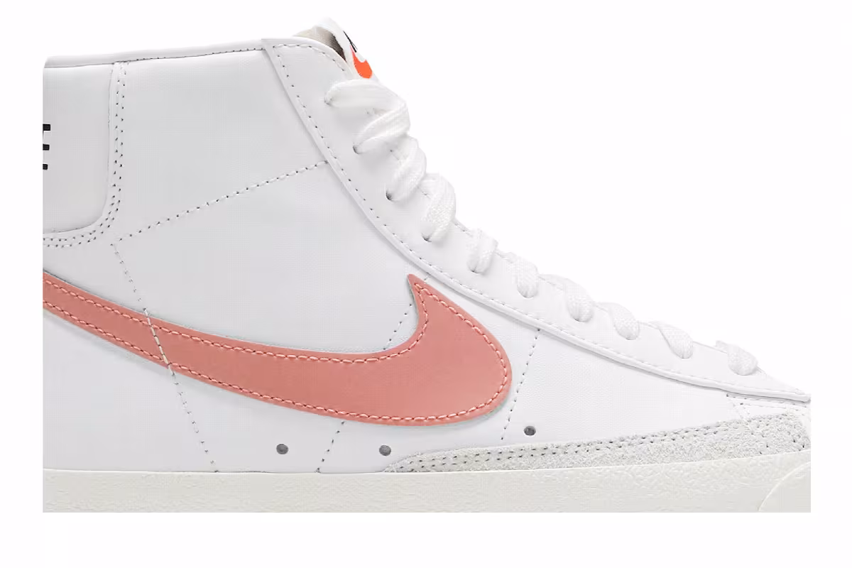 Nike Women's Blazer 77 Vintage Mid Atomic Pink, view 3