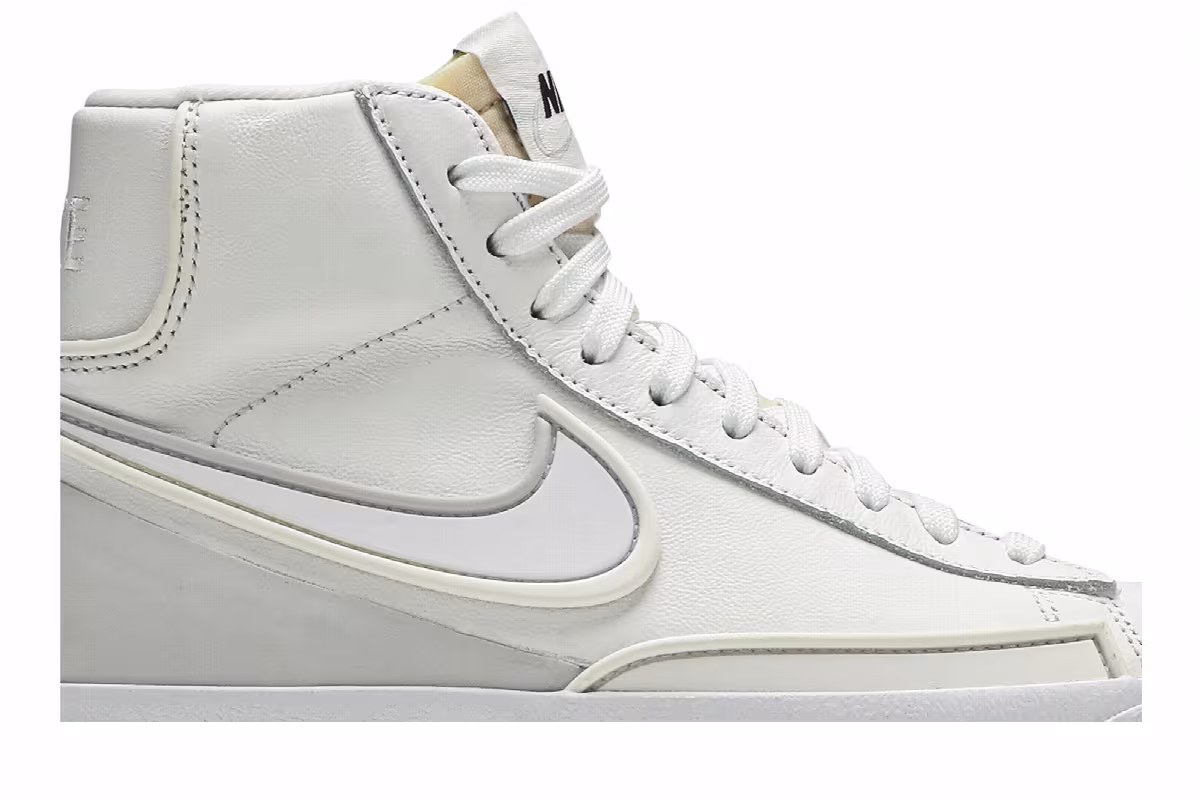 Nike Women's Blazer Mid Infinite White, view 3