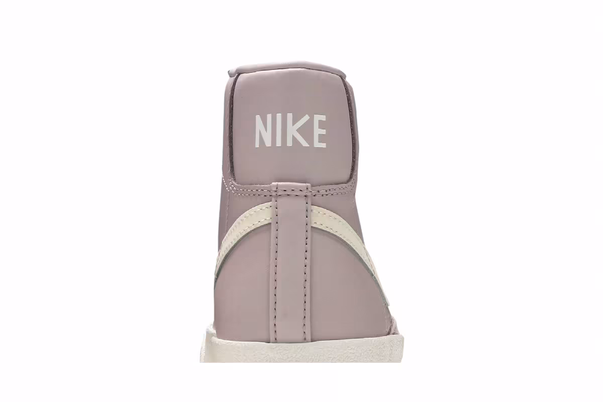 Nike Women's Blazer Mid Mauve, view 8