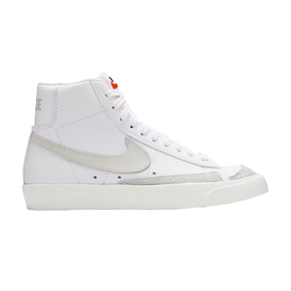 Nike Women's Blazer Light Bone