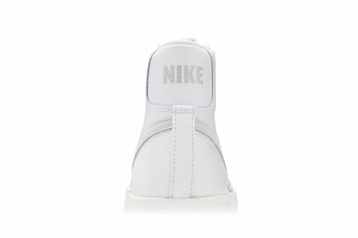Nike Women's Blazer Light Bone, view 8
