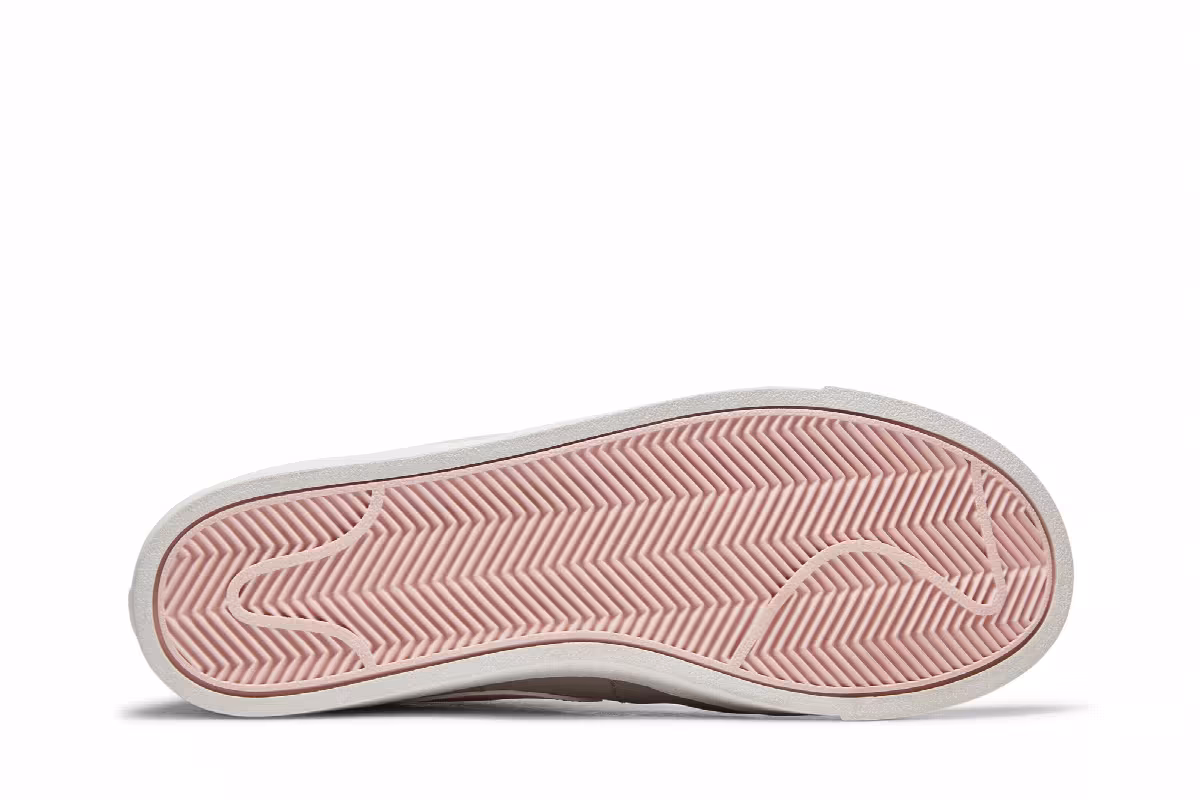 Nike Women's Blazer Mid Premium Pumice Echo Pink, view 5
