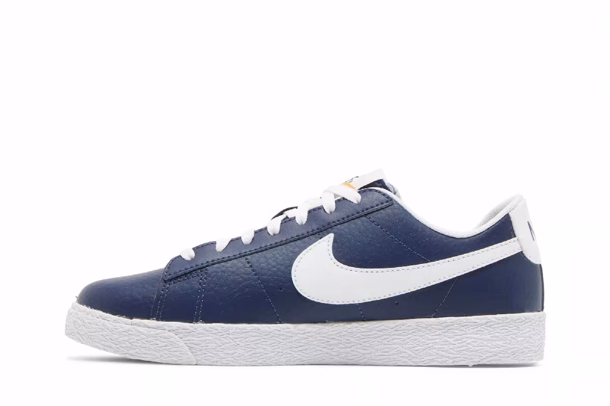 Nike Blazer Low GS Midnight Navy, view 4
