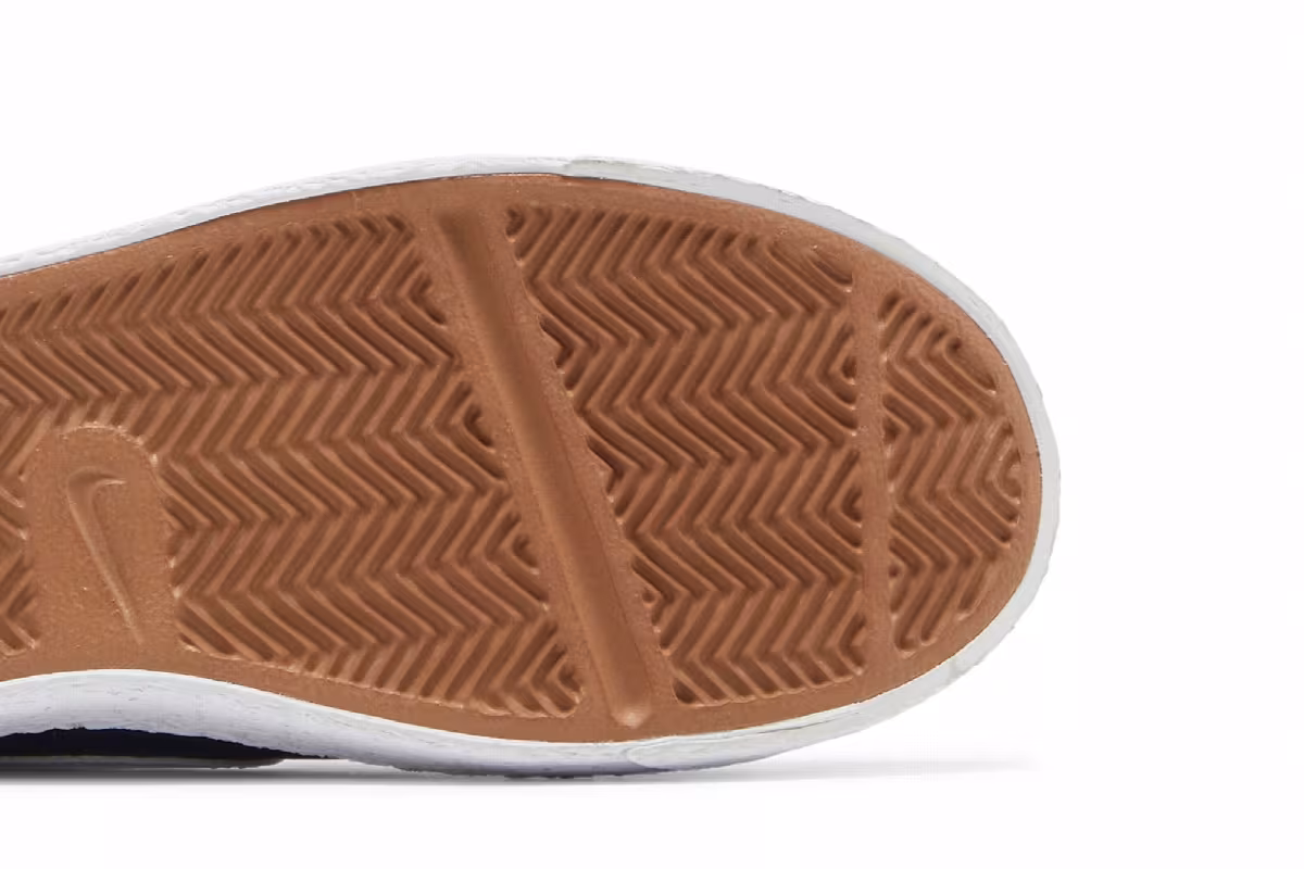 Nike Blazer Low GS Midnight Navy, view 6