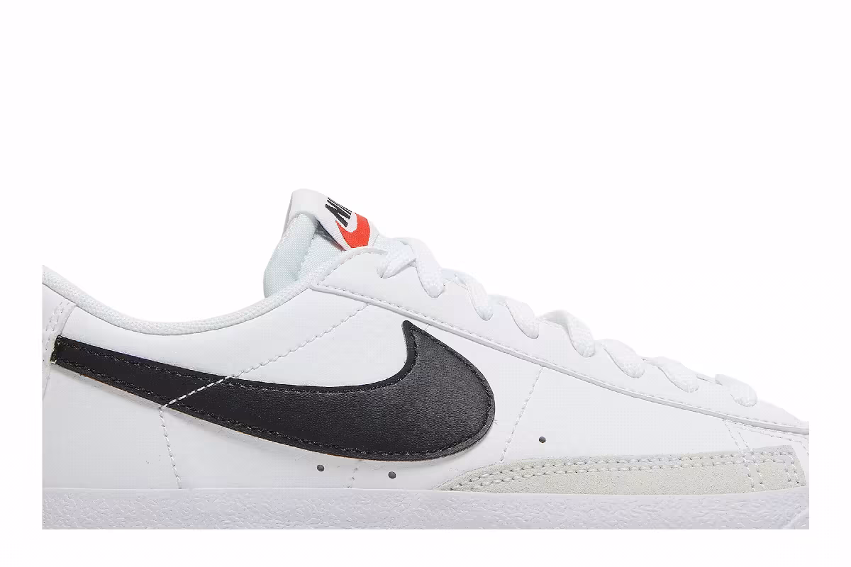 Nike Blazer Low White Black, view 3