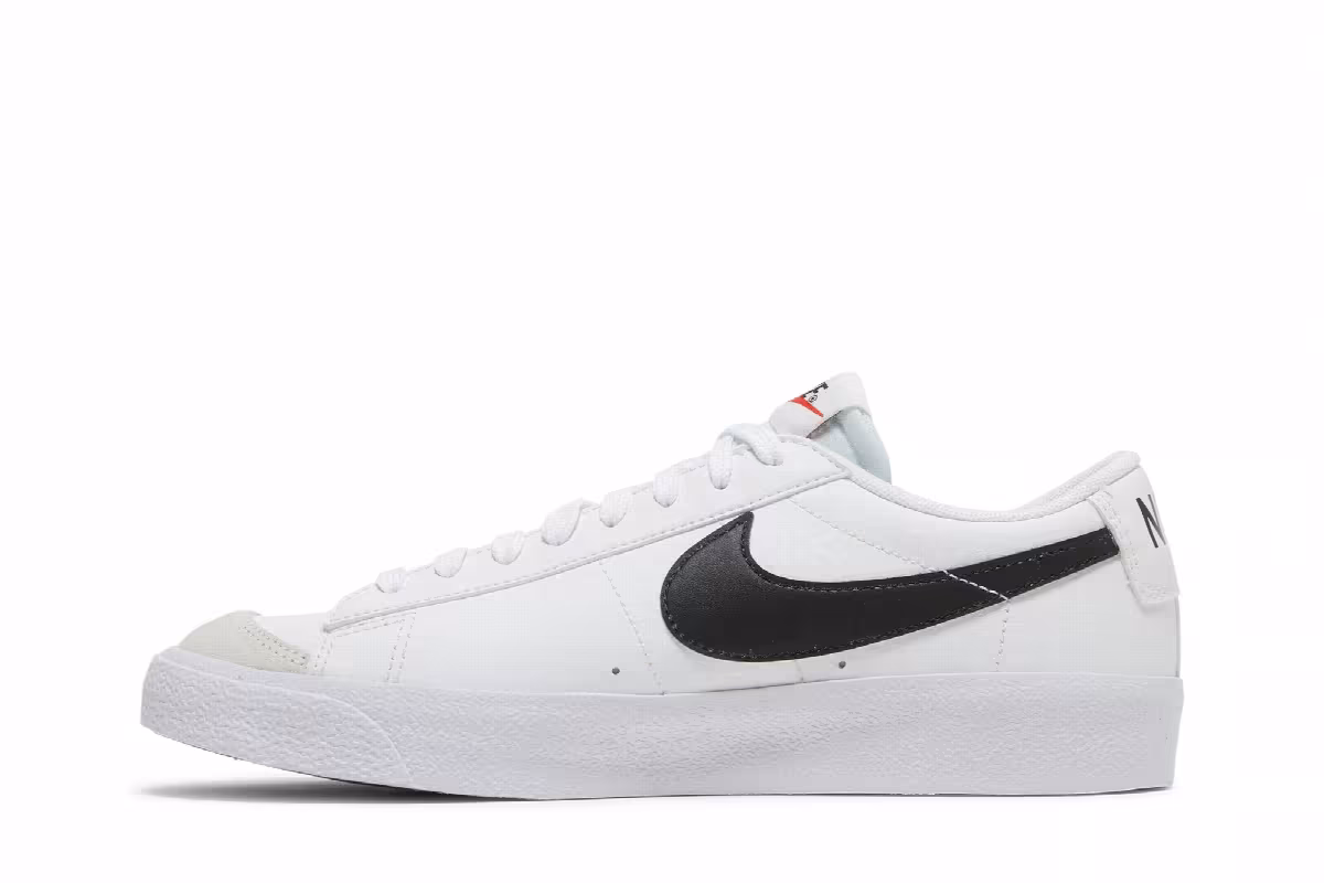 Nike Blazer Low White Black, view 4