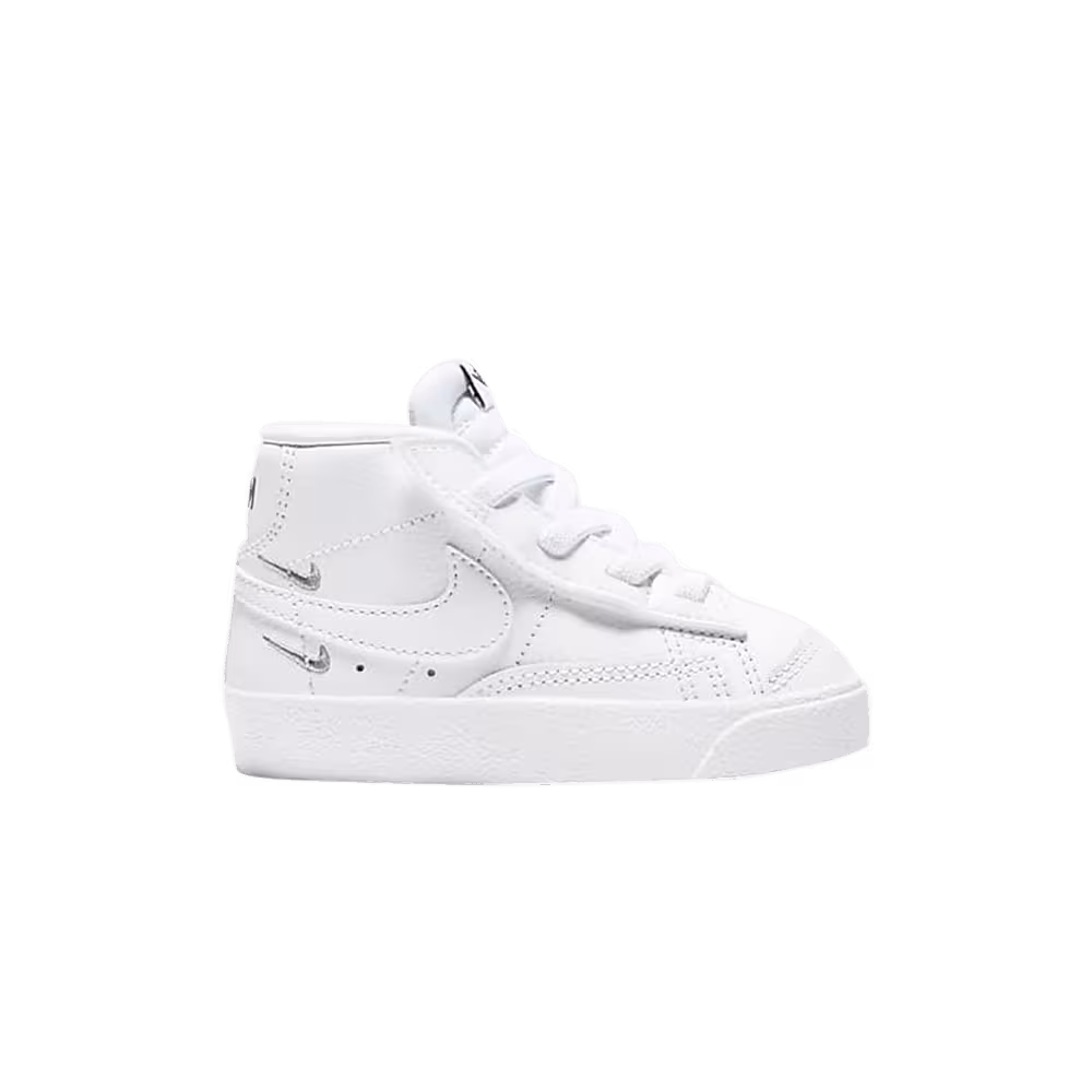 Nike Blazer Mid Sisterhood - White Metallic Silver